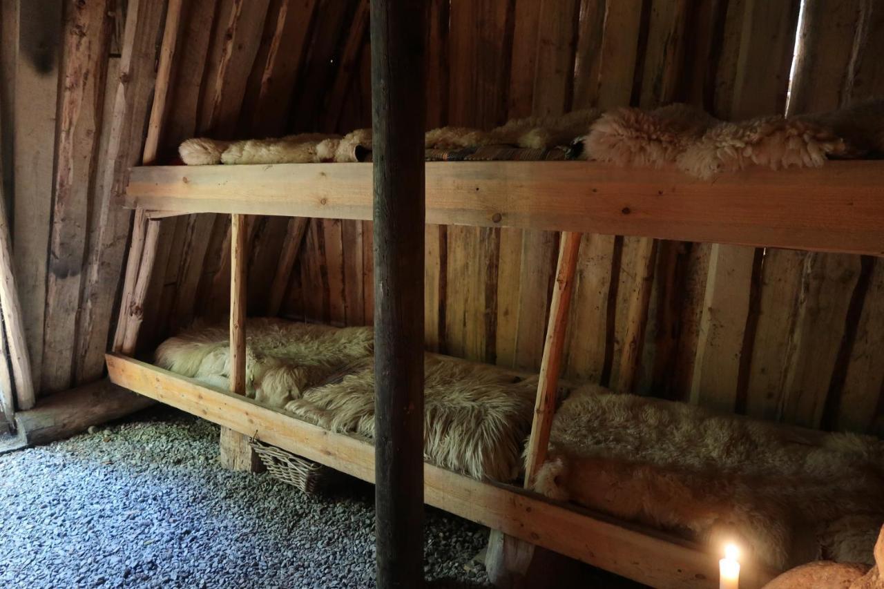 Skinnskatteberg Stf Kolarbyn Eco-Lodge المظهر الخارجي الصورة