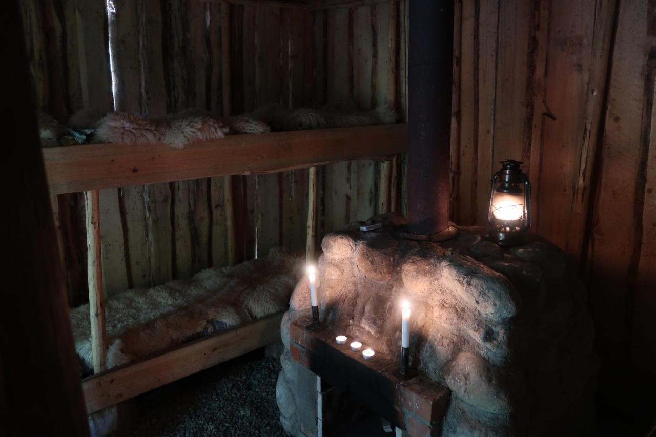 Skinnskatteberg Stf Kolarbyn Eco-Lodge المظهر الخارجي الصورة
